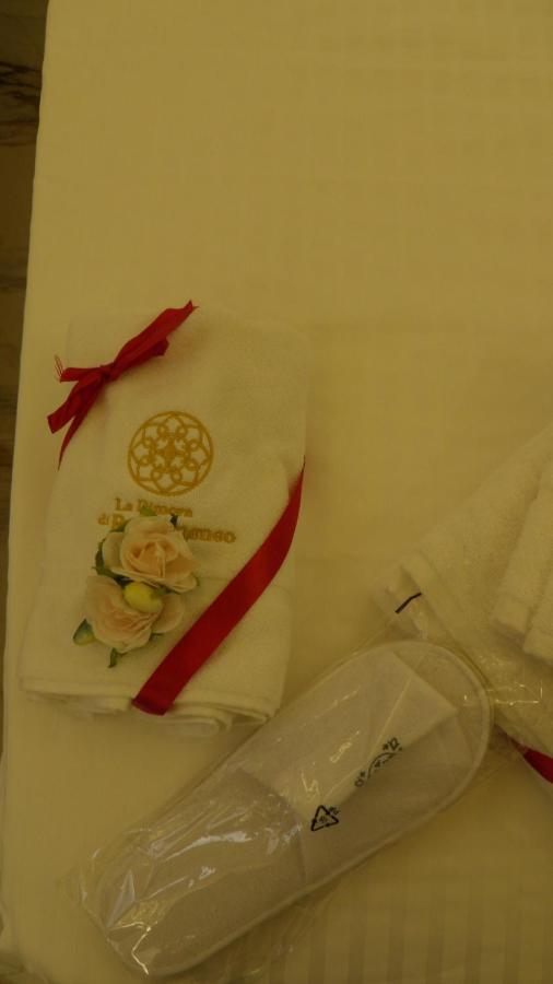 Bed and Breakfast La Dimora Di Re Idomeneo Lecce Exterior foto